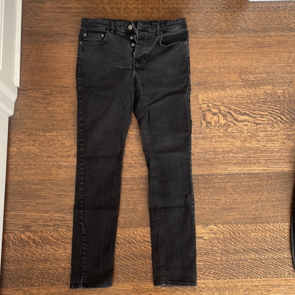 KSUBI JEANS SIZE 33 BLACK LIGHT-WASH AMAZING CONDITION GOT FAT SO THEY DONT FIT.